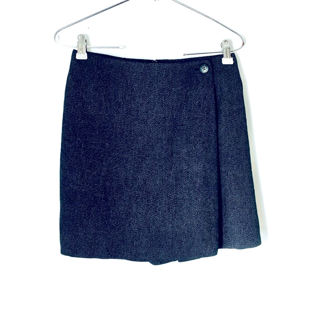 All That Jazz dark gray skort. Size 7/8